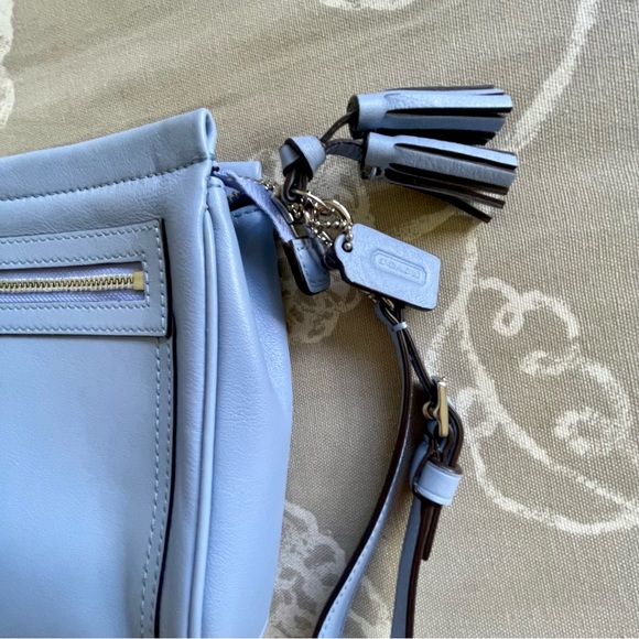 Blue Coach Leather Clutch/Wristlet - EUC - Picture 13 of 15